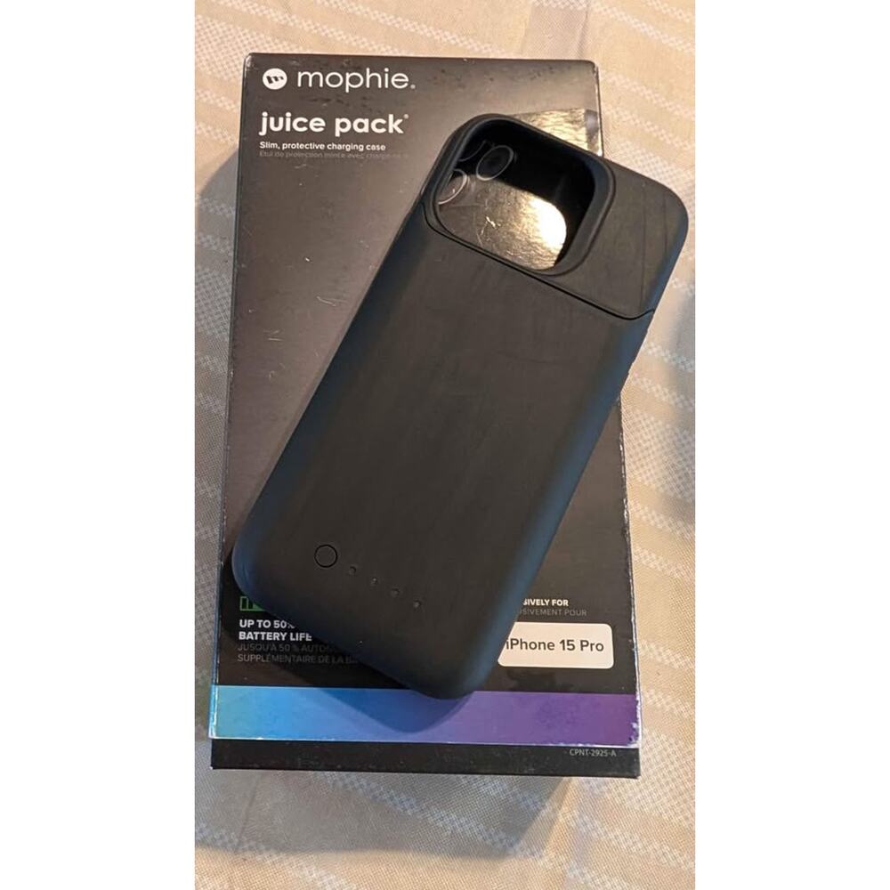 iPhone 15 Pro Mophie